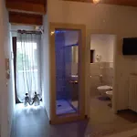 B&B Sottosopra 콘베르사노