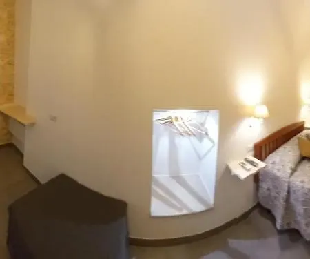 Sottosopra B&B 콘베르사노